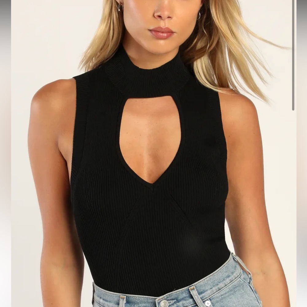 Black Crop Top